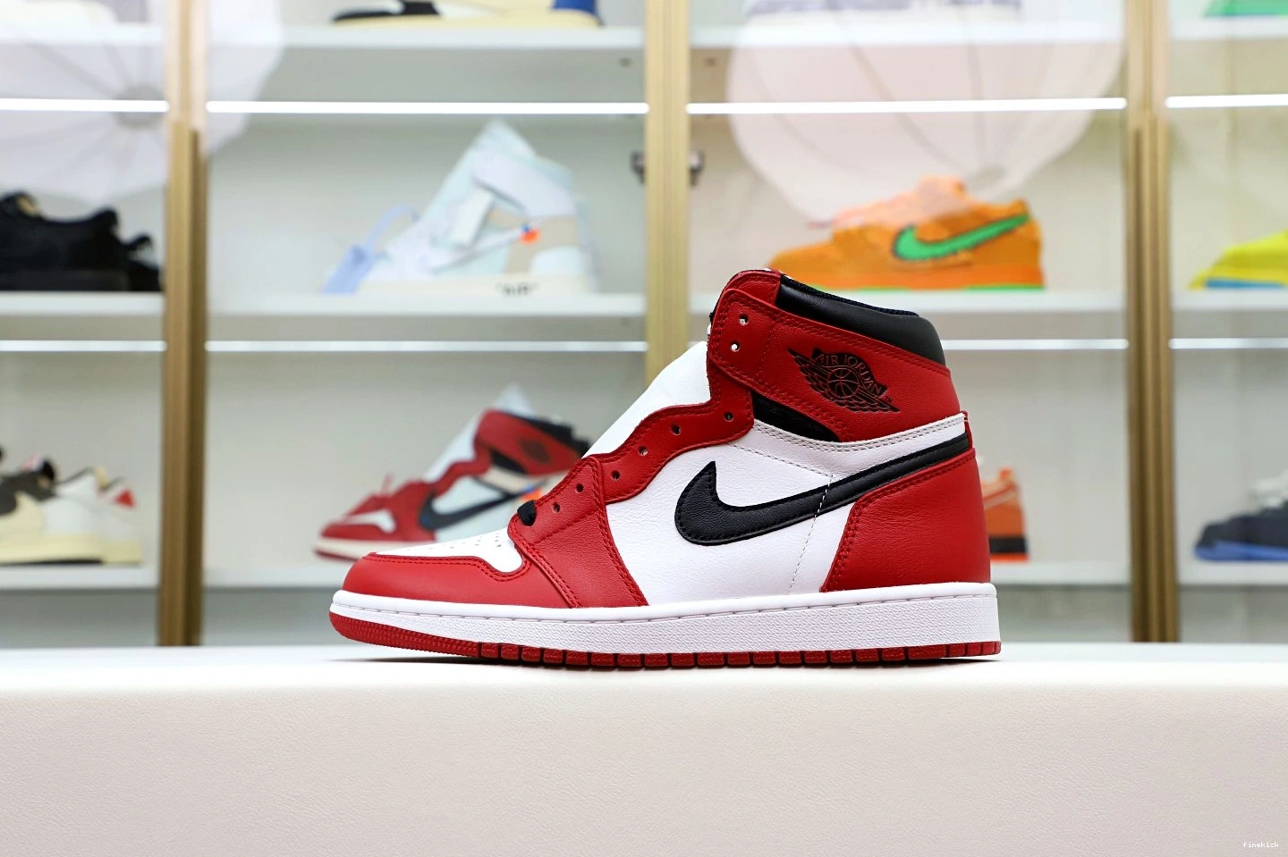 RETRO OG 1 JORDAN HIGH 2015 AIR 'CHICAGO' 1031